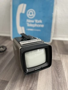 Panasonic TR-5030S Super Portable TV Fernseher VHF UHF Vintage 70s AC/DC Japan - Bild 1 von 15