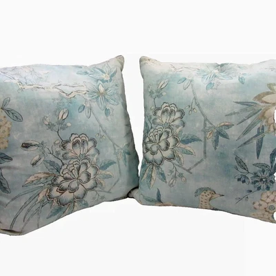 Almohadas decorativas Thibaut Villeneuve Ryan Studio florales pájaros lino 22 x 22 Foto 1 de 4