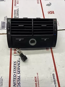 2005 bmw x5 4.8 is rear air conditioning controls - Picture 1 of 7