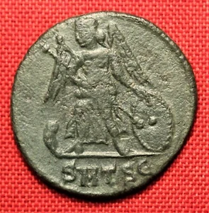 Ancient Roman Constantinopolis Bronze Commemorative Coin, AE4 - Picture 1 of 2