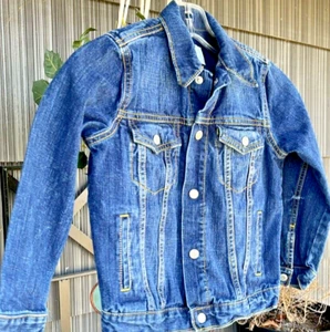 GYMBOREE BLUE JEAN BUTTON FRONT Girls DENIM JACKET WITH SNAP CLOSURE US SZ SMALL - Picture 1 of 8