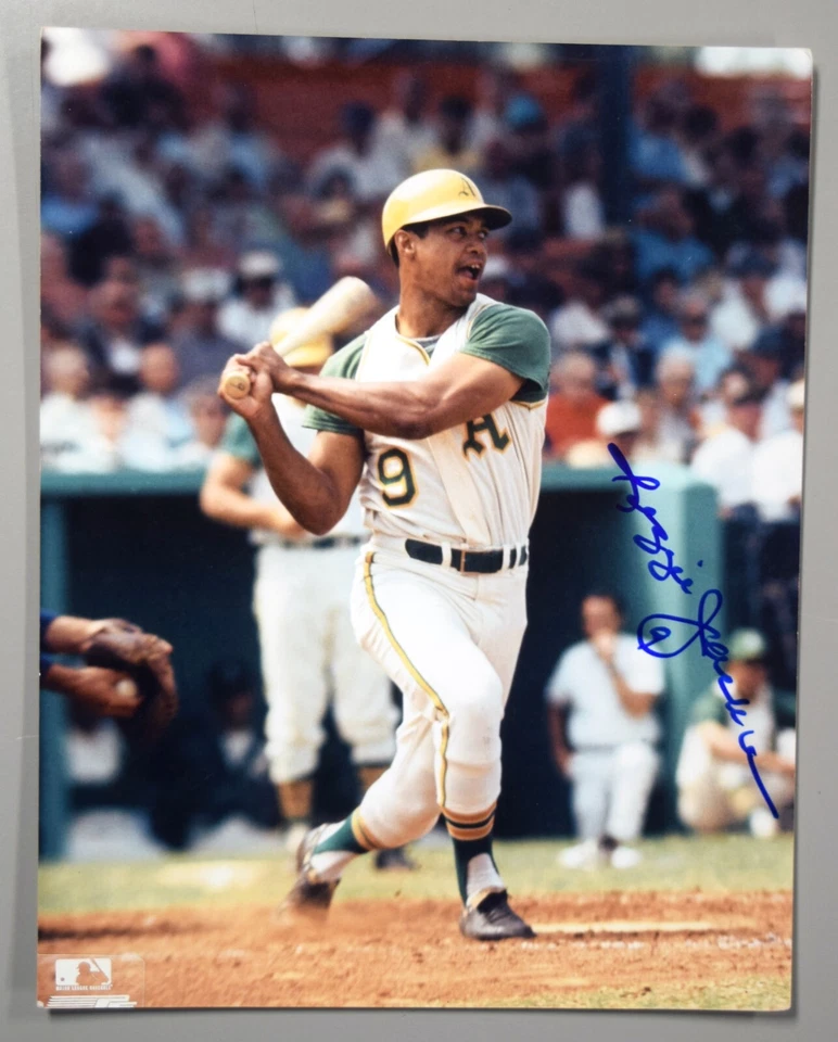 Reggie Jackson Signed Oakland Athletics 11x14 Photograph Autograph - Image 1 of 1