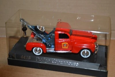 SOLIDO ref 4428 DODGE DEPANNEUSE POMPIERS BOSTON   EN BOITE D'ORIGINE AU 1:43 . - Photo 1/4