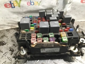 2003 Silverado Sierra 3500 2500 6.6L 4x4 LLY Diesel UNDER HOOD Fuse Box - Foto 1 di 8