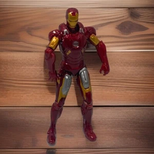 Hasbro Red/Gold IRON MAN 2012 Action Figure 4" Poseable Fully Articulated - Picture 1 of 5