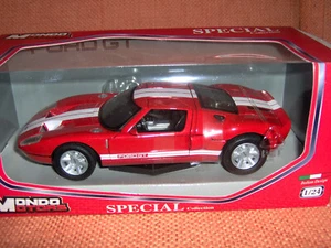 Ford GT 40 Mondo Motors 1:24 - Foto 1 di 1