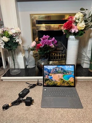 Microsoft Surface Laptop 3 13.5" i5-1035G7 8GB RAM 256GB SSD Touchscreen Grey - Image 1 of 4