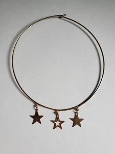 Vintage Draht Halsreif Halskette goldfarben mit 3 Sternen Charms Rückenhaken 70er Jahre abgeplatzt - Bild 1 von 15