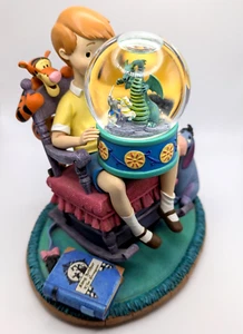 Disney Pooh Christopher Robin King Arthur Musical Snow Globe 25852 Parkland KS - Picture 1 of 9