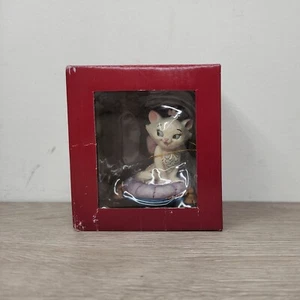 NEW Disney Traditions Aristocats Marie Pillow Mini Figure #4054288 Jim Shore NIB - Picture 1 of 4