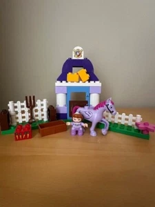 Lego DUPLO Disney Sofía Primer Establo Real de Sofía 38 Piezas # 10594 Sin Caja Sin Libro - Imagen 1 de 2