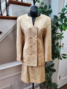Executive Women Beige Polyester Long Sleeve Blazer & Skirt 2 Pc's Suit Size 10M - Picture 1 of 12