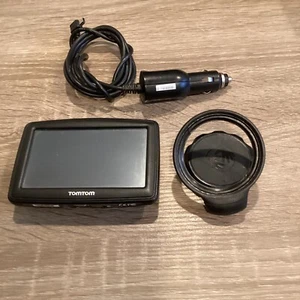 USED TOM TOM XL (MODEL 4ET03) GPS SYSTEM Tom Tom Very Clean Works Great - Picture 1 of 24