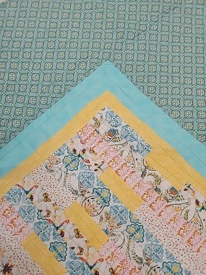 Edredón Hecho a Mano 73x72" Grandes Pasteles Coloridos Mariposa Sueños NUEVO Iglesia Brillante Foto 1 de 4