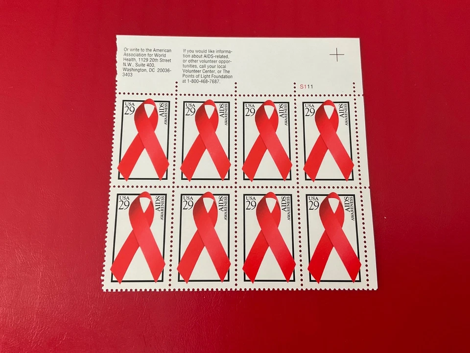 CONCIENTIZACIÓN SOBRE EL SIDA - Bloque de 6 estampillas coleccionables de 1993 sin usar Foto 1 de 1
