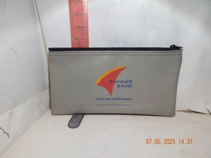 Bank Deposit Bag - Banner Bank - West Coast Locations - No damage - Picture 1 of 1