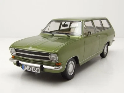 Opel Kadett B Caravan Familiare 1972 Verde Metallico Modellino Auto 1:18 - Immagine 1 di 4