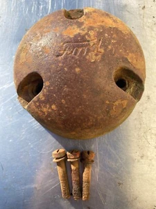 Ford Canada Blitz Truck WW2 CMP 4x4 front hub cover and screws. - Picture 1 of 4