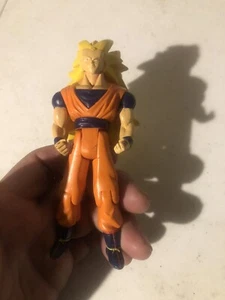 SS3 Goku DBZ Figure Super Saiyan 3 Maijin Buu Saga Irwin Toys 2002 LOOSE - Picture 1 of 2