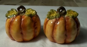 Pumpkin Salt and Pepper Shakers Fall Autumn Halloween - Picture 1 of 2