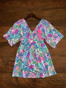 Lilly Pulitzer XS Paradise Petals PARIGI SKORT MAMELUCO Surplice Cuello en V Kimono Nuevo con Etiquetas - Imagen 1 de 4