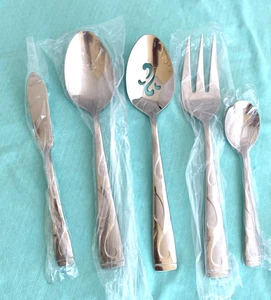 New TUSCANY 5 pc Serving Set Oneida Stainless Flatware Spoons Fork Slotted Sugar - Picture 1 of 4