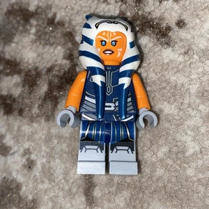 LEGO Star Wars Ahsoka Tano Minifigura sw1096 Mono Azul Oscuro Desde 75283 75310 - Imagen 1 de 2