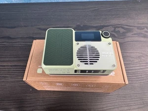 Amaran Ace 25x Kit 25W Bi-Couleur sur Caméra LED Lumière - Vert avec Diffuseurs Trépied - Photo 1 sur 14