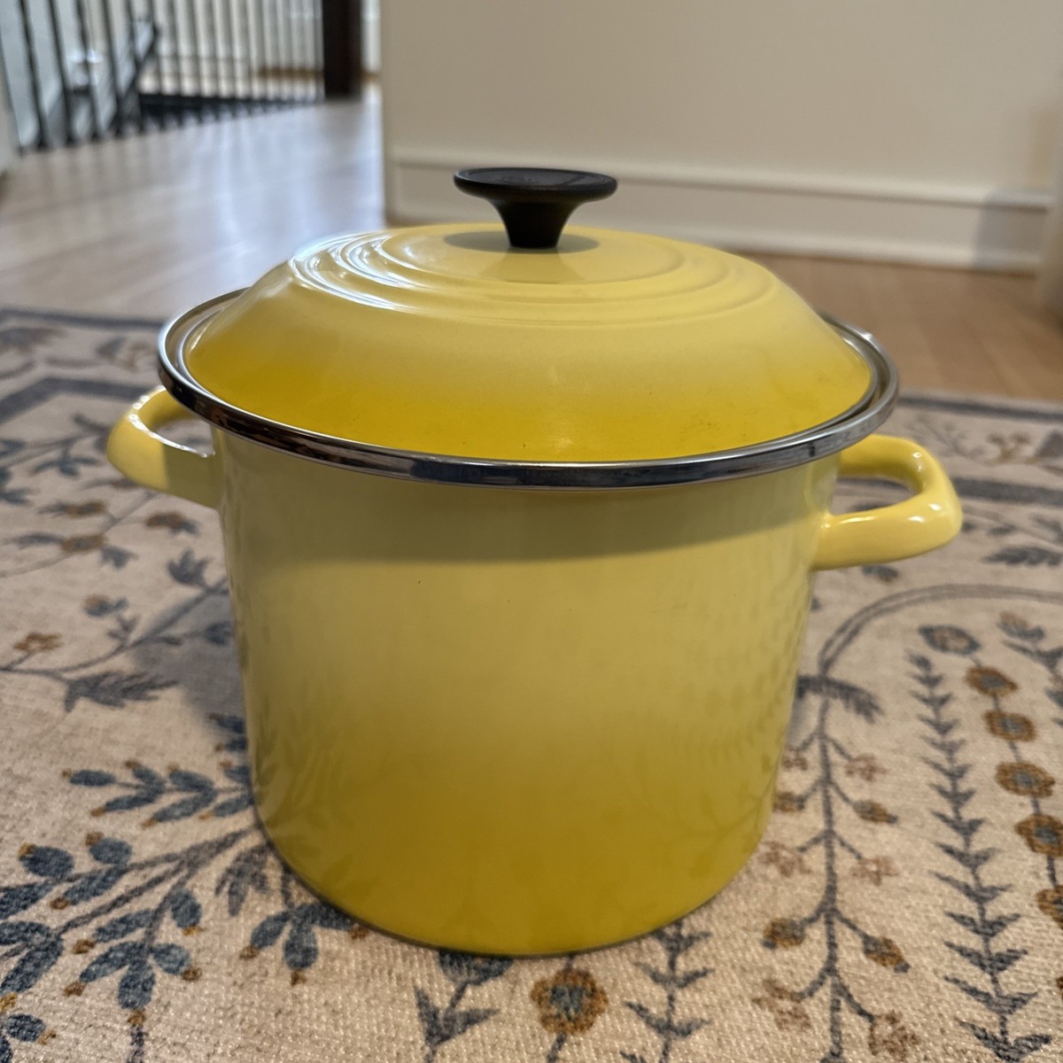 LE CREUSET マルミット18cm イエロー　USED LE CREUSET マルミット18cm イエロー USED LE CREUSET