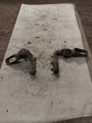 Yamaha TT225 1986-1988 estriberas laterales izquierda + derecha Foto 1 de 4