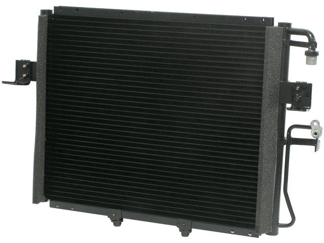 Condensador de aire acondicionado 62HKQB89 para Kia Sportage 2002 2001 1997 1996 1998 1999 2000 Foto 1 de 1