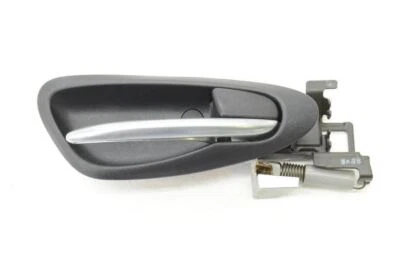 Manija de puerta interior delantera derecha pasajero Mazda RX8 2004-2011 6 velocidades Foto 1 de 4