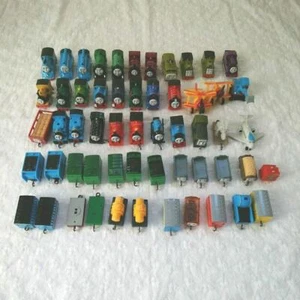 Thomas Cápsula Plarail Gashapon Lote 57 piezas Pistas de Tren Accesorios Vent... - Imagen 1 de 7