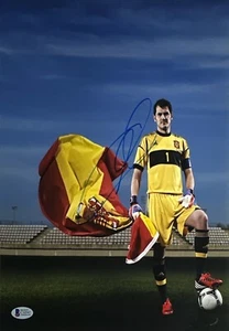 Iker Casillas Signed 11x14 Spain Soccer Photo BAS C10547 - Picture 1 of 2