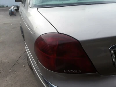 LUZ TRASERA IZQUIERDA LINCOLN CONTINENTAL 1998-1999-2000-2001-2002 Foto 1 de 3