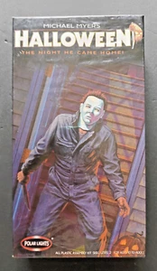MICHAEL MYERS LA NOTTE CHE TORNÒ A CASA! TUTTO KIT ASSEMBLAGGIO PLASTICA LIVELLO ABILITÀ 2 NUOVO - Foto 1 di 5