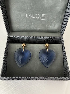 Nuevos pendientes de cristal concha de zafiro esmerilado LALIQUE “Telline” en caja Foto 1 de 4