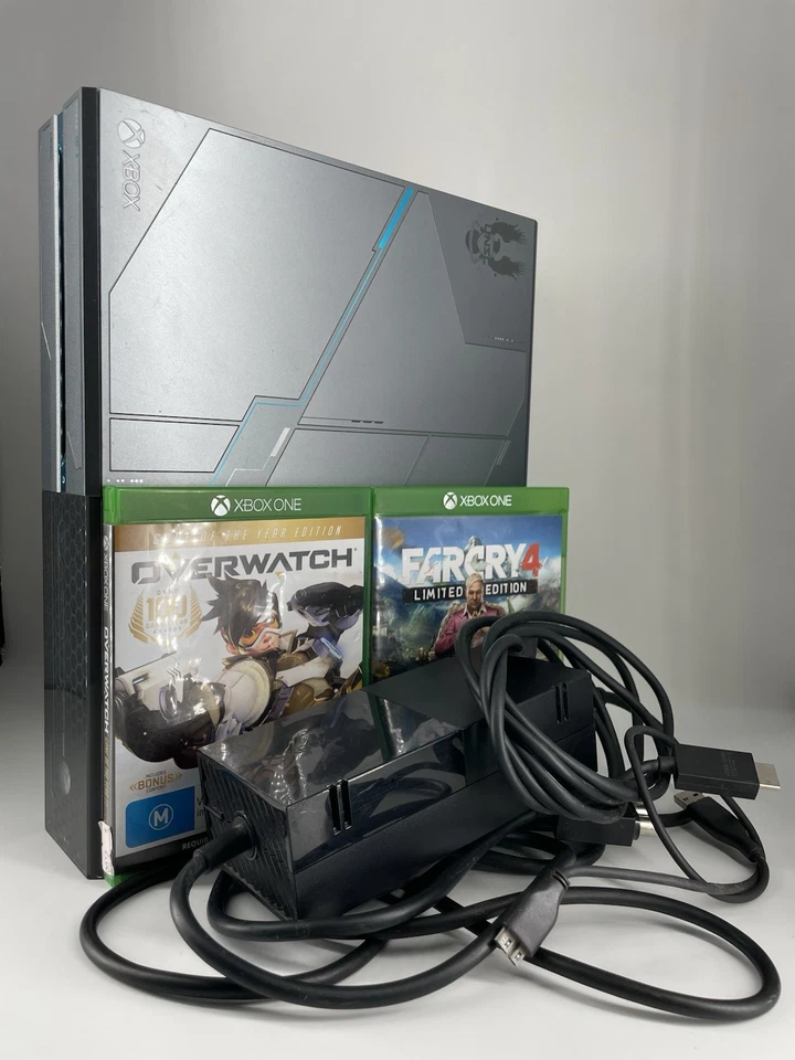 Xbox One Halo 5 1TB Limited Edition Console With Accessories - Tested & Working - image 1 of 4