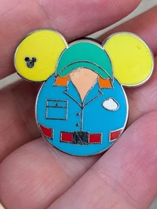 DISNEY PIN MUPPET VISION 3D CAST MEMBERS COSTUMES 2015 WDW HIDDEN MICKEY 108467 - Picture 1 of 4