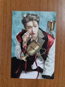 Álbum de tarjetas fotográficas Mingi Ateez CERO: EPILOGO FEVER oficial Kpop PLATAFORMA QR - Imagen 1 de 2