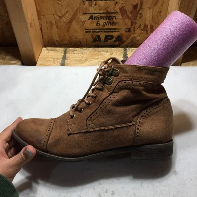 Botín de cuero sintético White Mountain para mujer 8,5 marrón con cordones Tate Foto 1 de 4