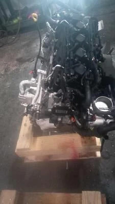 Conjunto completo de motor usado se adapta a: Jeep Renegade 2020 2,4 L VIN B octavo dígito grado Foto 1 de 4