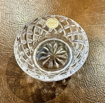 NEW!   Genuine Vintage Lenox Lead Crystal Diamond Bowl 3.5" in Original Box - Image 1 of 4