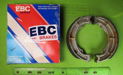 BRAKE SHOES EBC 605 Rear YAMAHA DT IT SR 250 400 YFB YFM 350 YZ250 YZ465 XT500 - Image 1 of 4