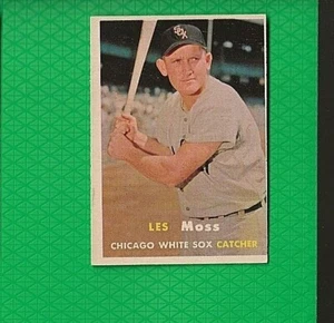 1957 Topps Les Moss Chicago White Sox #213 ⭐️💥🎯 En muy buen estado - Imagen 1 de 2
