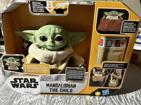 The Child Animatronic Toy w/ 3-IN-1 Carrier Hasbro Star Wars The Mandalorian NEW Cover