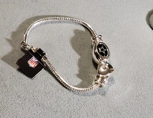 Dallas Cowboys NFL lizenziertes silberfarbenes ARMBAND mit Football & Herzanhänger - Bild 1 von 9