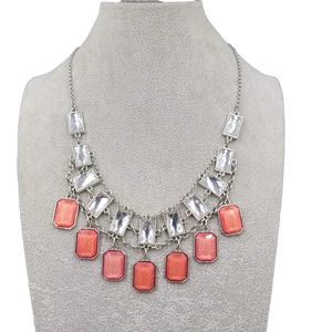 Collar babero llamativo tono plata brillo detalles malva 16"-20" - Imagen 1 de 8