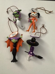 Hallmark Halloween 2010 Ragazze Sassy Diva Ornamento Set Completo di 4 MM20 - Foto 1 di 5