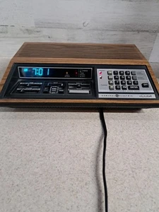Radio Sveglia Elettrica Generale Vintage 4885 Programmabile GE 7-4885A - Foto 1 di 11